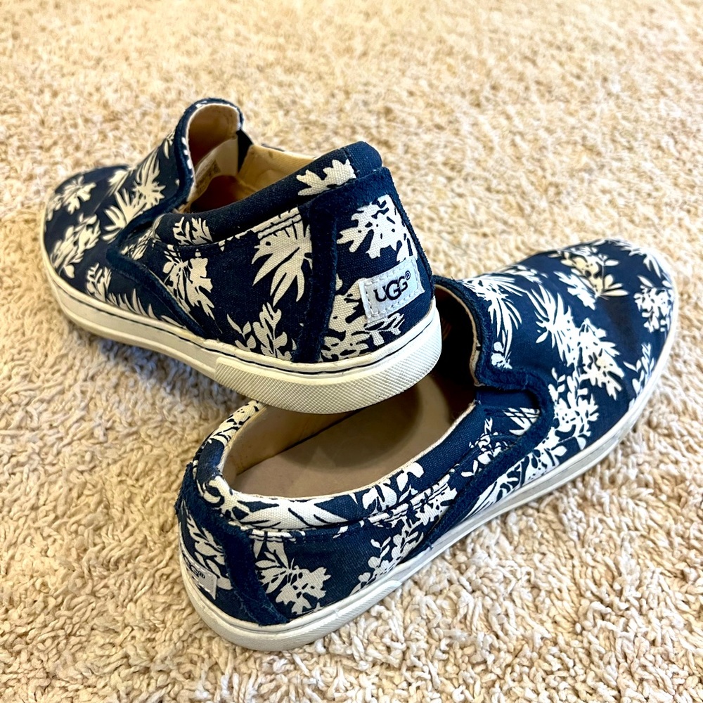 Ugg floral slip-on sneakers